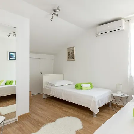 Apartmant Centar * スプリト