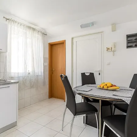 Διαμέρισμα Apartmant Centar